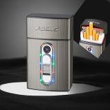 BẬT LỬA ĐIỆN KIÊM HỘP ĐỰNG THUỐC FOCUS YH120 20 ĐIẾU CÓ ĐÈN NHẤP NHÁY